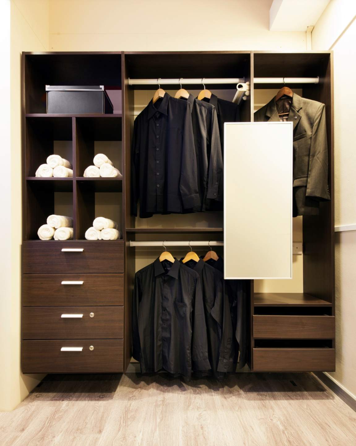 Build In Wardrobe